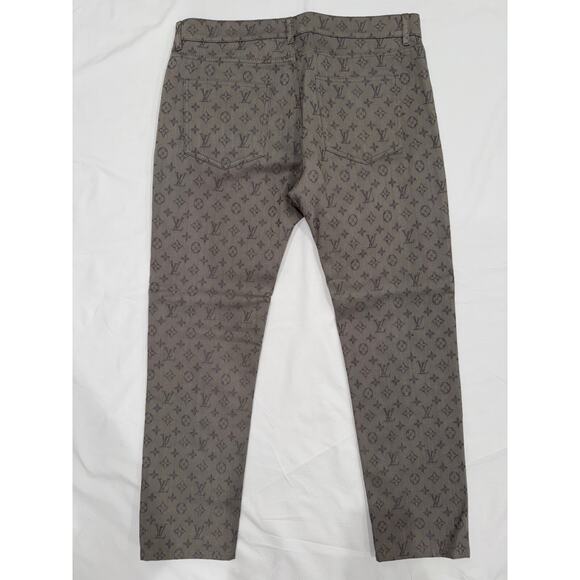 Louis Vuitton DL0 Monogram Slim Jeans All Over Logo Grey Denim Classic Pants 34 - Picture 9 of 15